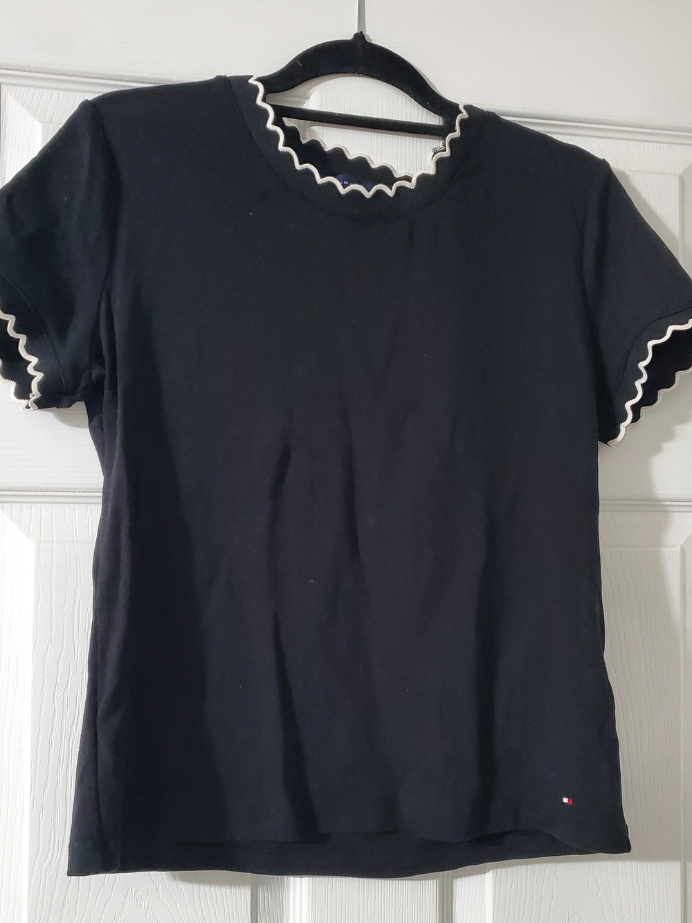 Tommy Hilfiger Scalloped Tee